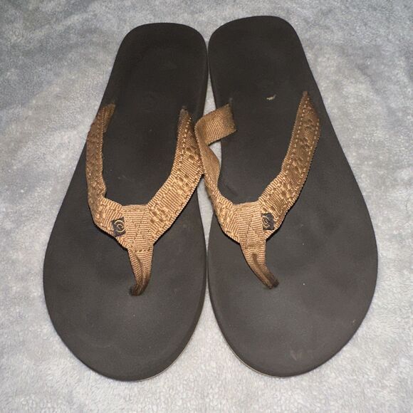 Women Cobian Bounce Flip Flop Sandal Brown Mocha Size 8 Arch Support cushioned - Picture 2 of 7